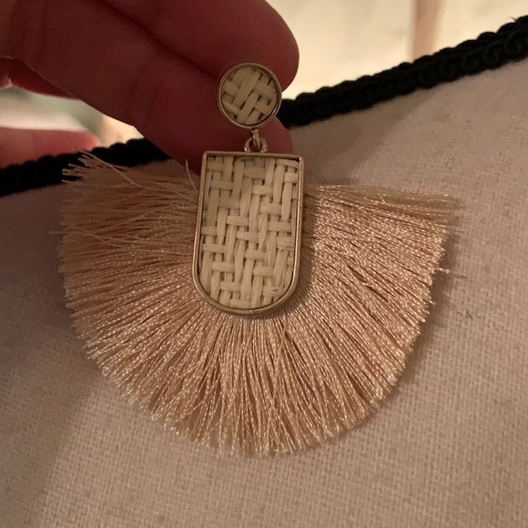 15. Earrings:  tan colored tassels with woven detail - Picture 3 of 11